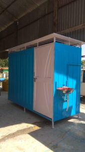 Four Urinals Toilet Block